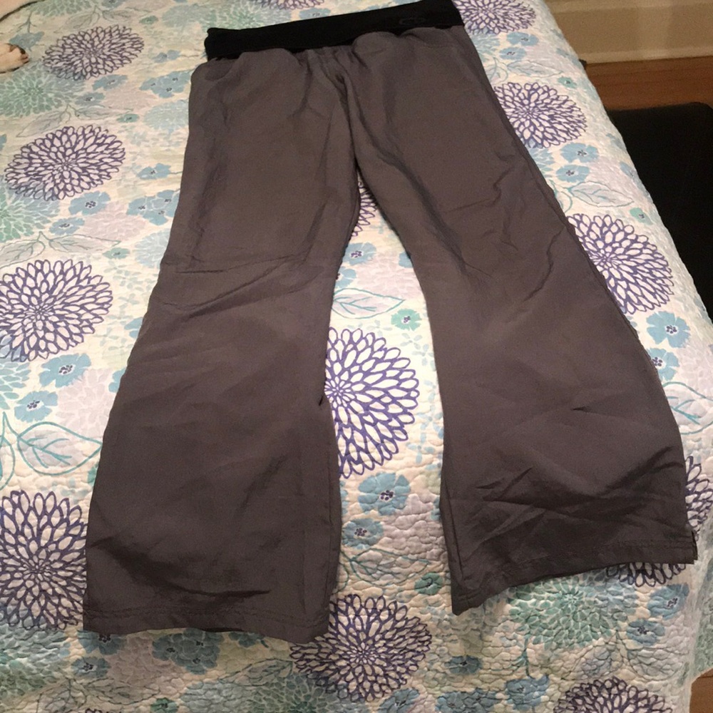 Wonder Wink scrub pants